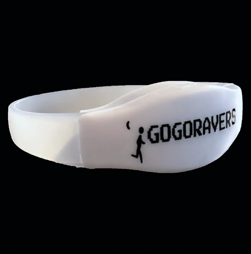 GGR In-Sync white silicone GogoRavers band, type 4